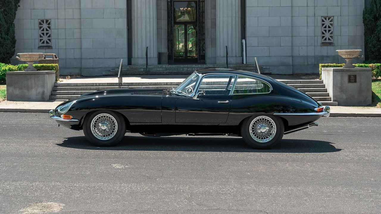 1962 Jaguar E-Type Series 1 - Image 14 of 31
