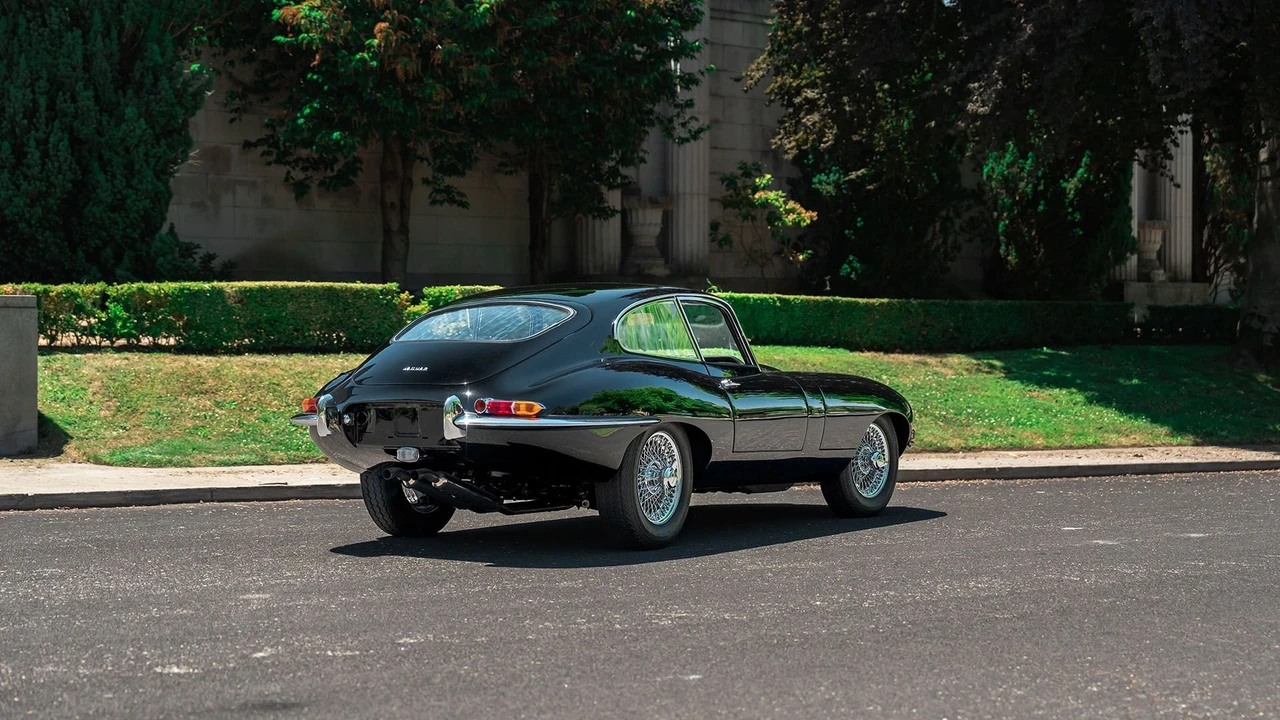 1962 Jaguar E-Type Series 1 - Image 26 of 31