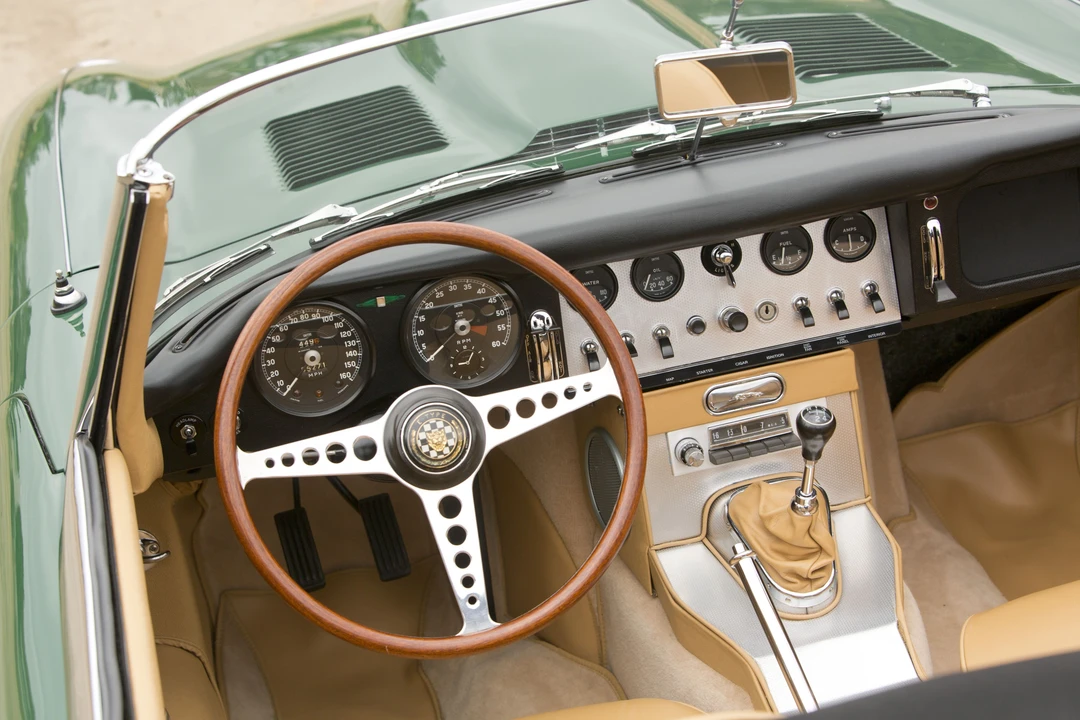 1962 Jaguar E-Type Series 1 - Image 5 of 8