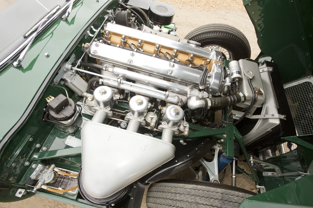 1962 Jaguar E-Type Series 1 - Image 7 of 8