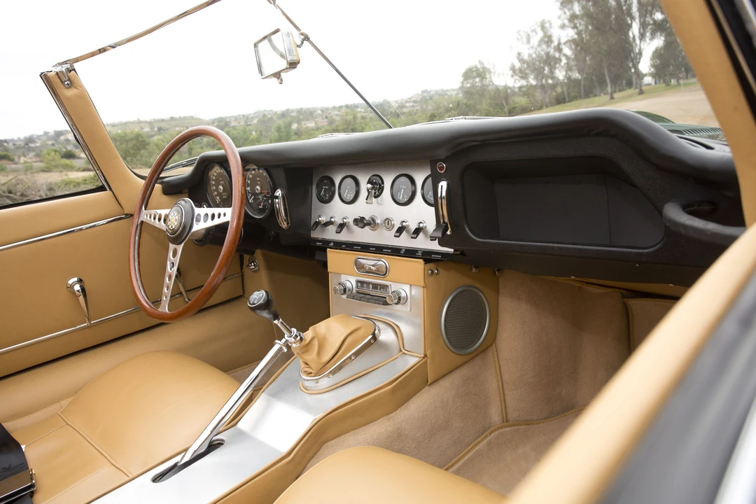 1962 Jaguar E-Type Series 1 - Image 6 of 8