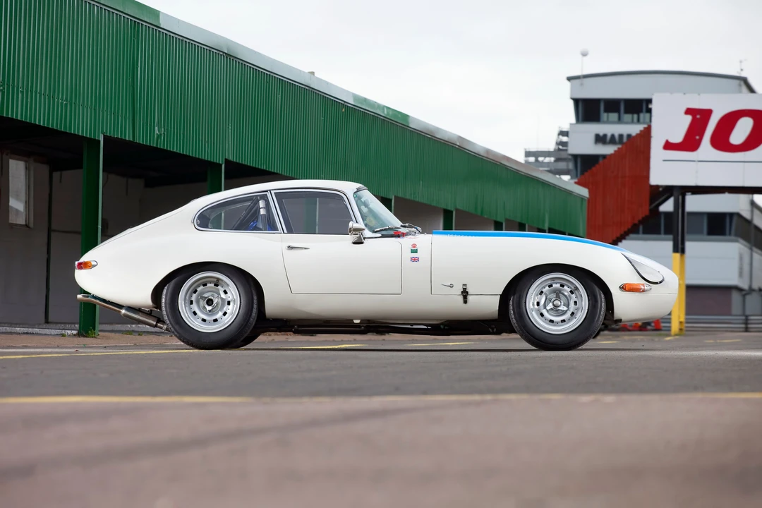 1962 Jaguar E-Type Series 1 - Image 27 of 28