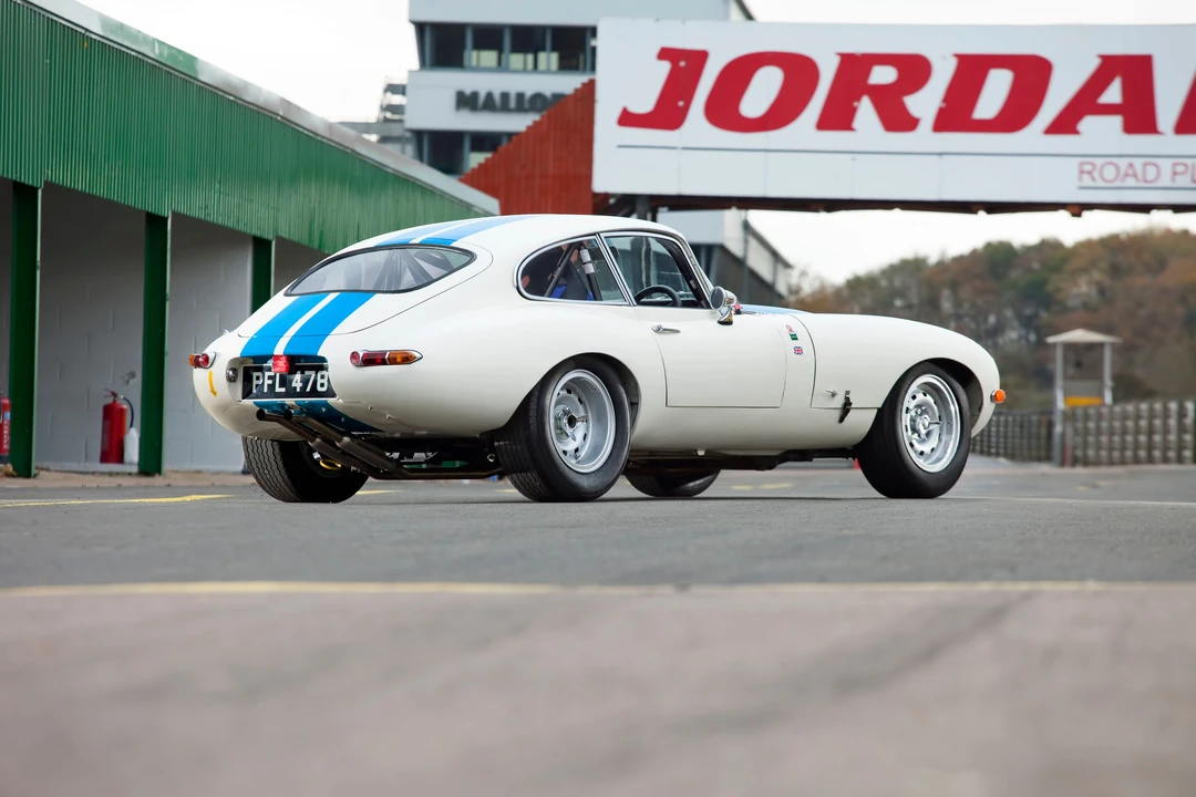 1962 Jaguar E-Type Series 1 - Image 28 of 28