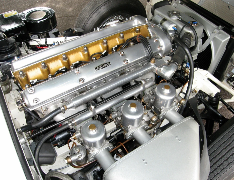 1962 Jaguar E-Type Series 1 - Image 2 of 3