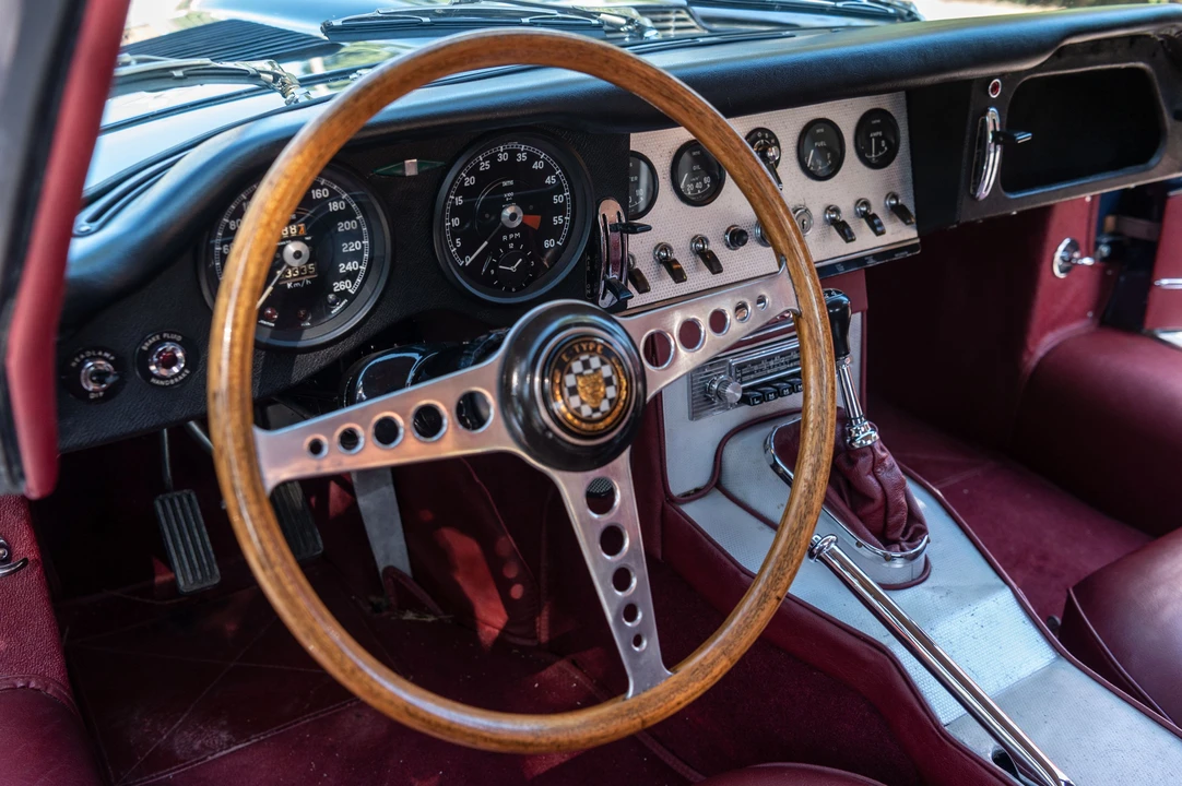 1962 Jaguar E-Type Series 1 - Image 9 of 21