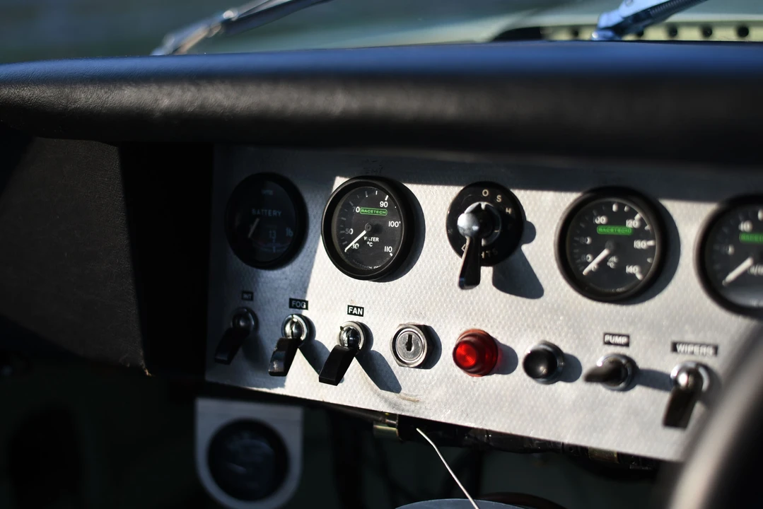 1962 Jaguar E-Type Series 1 - Image 20 of 29