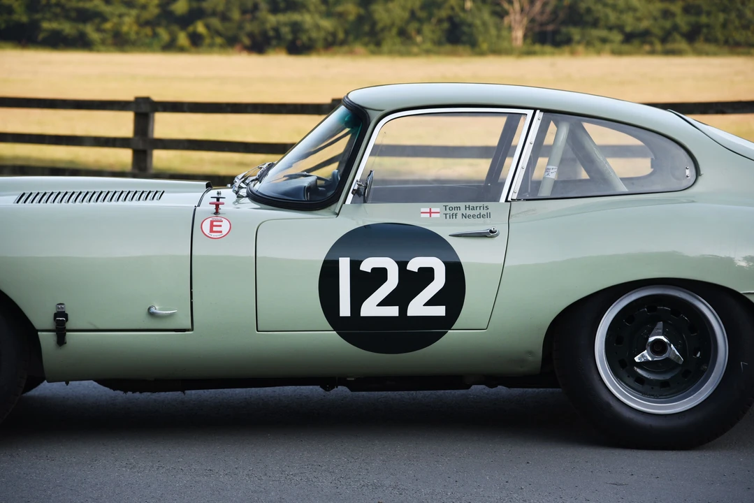 1962 Jaguar E-Type Series 1 - Image 24 of 29