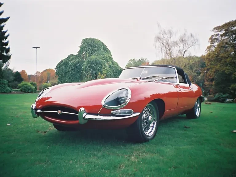 1962 Jaguar E-Type Series 1 - Image 2 of 2
