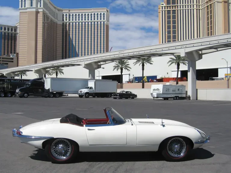 1962 Jaguar E-Type Series 1 - Image 6 of 18