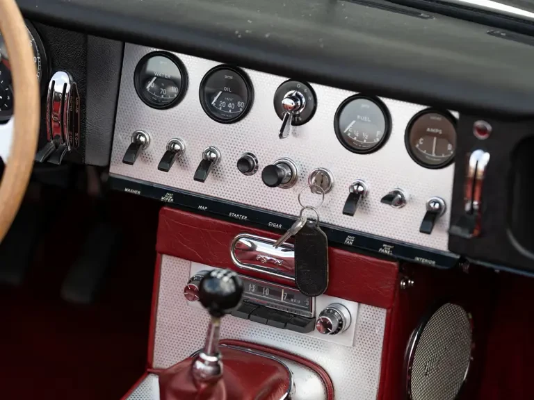 1962 Jaguar E-Type Series 1 - Image 28 of 31