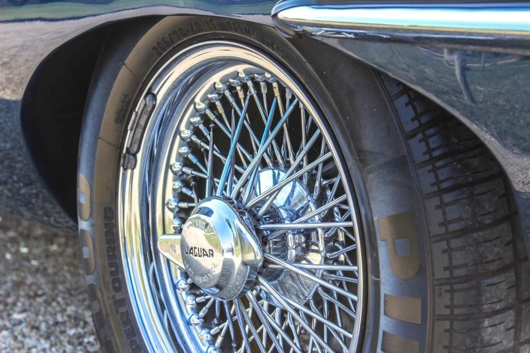 1962 Jaguar E-Type Series 1 - Image 13 of 31