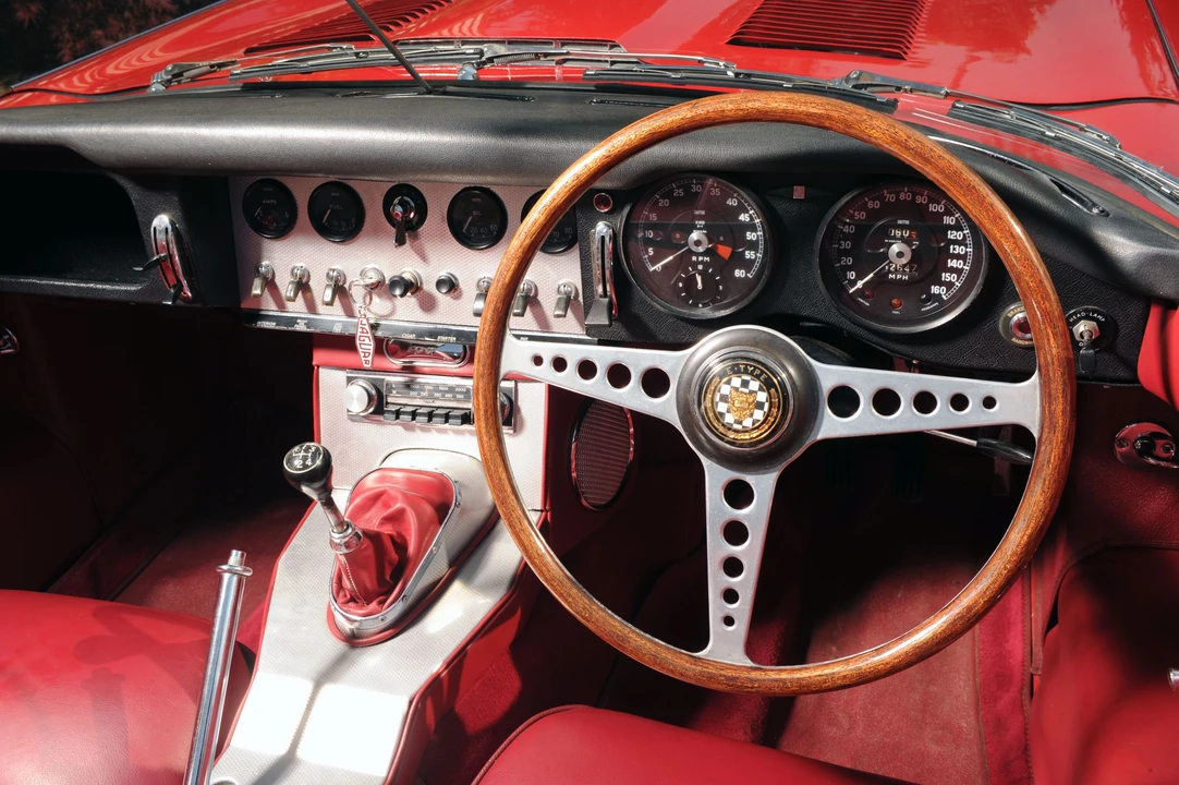 1962 Jaguar E-Type Series 1 - Image 14 of 16