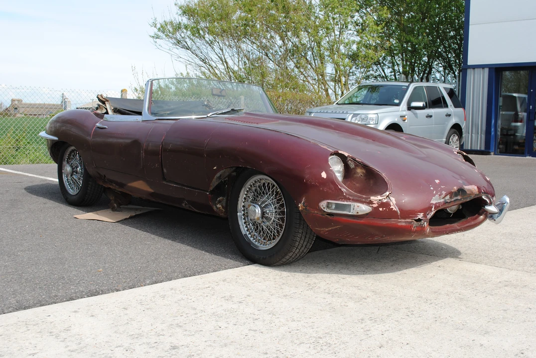 1962 Jaguar E-Type Series 1 - Image 9 of 11