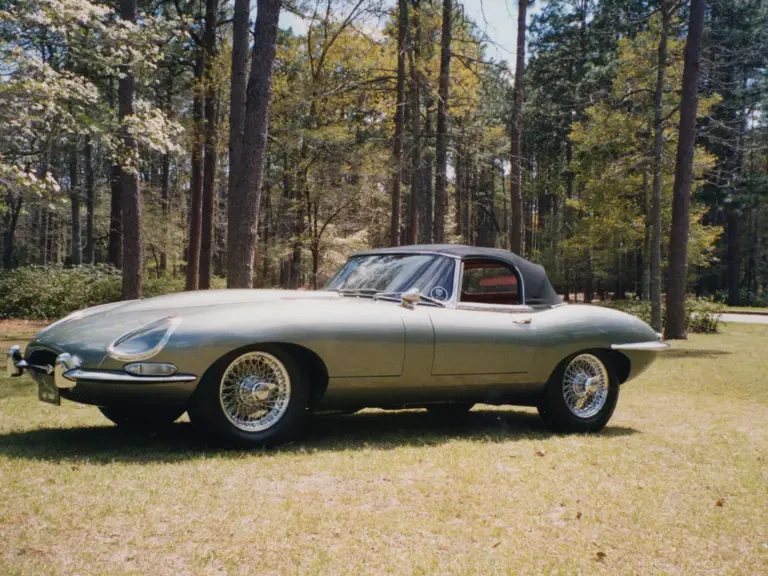 1962 Jaguar E-Type Series 1 - Image 2 of 2