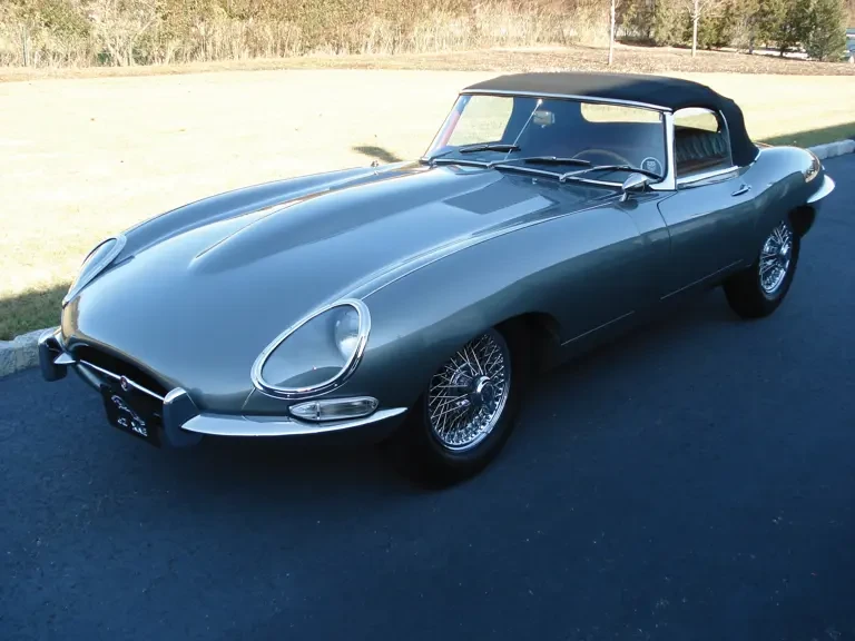 1962 Jaguar E-Type Series 1 - Image 2 of 2