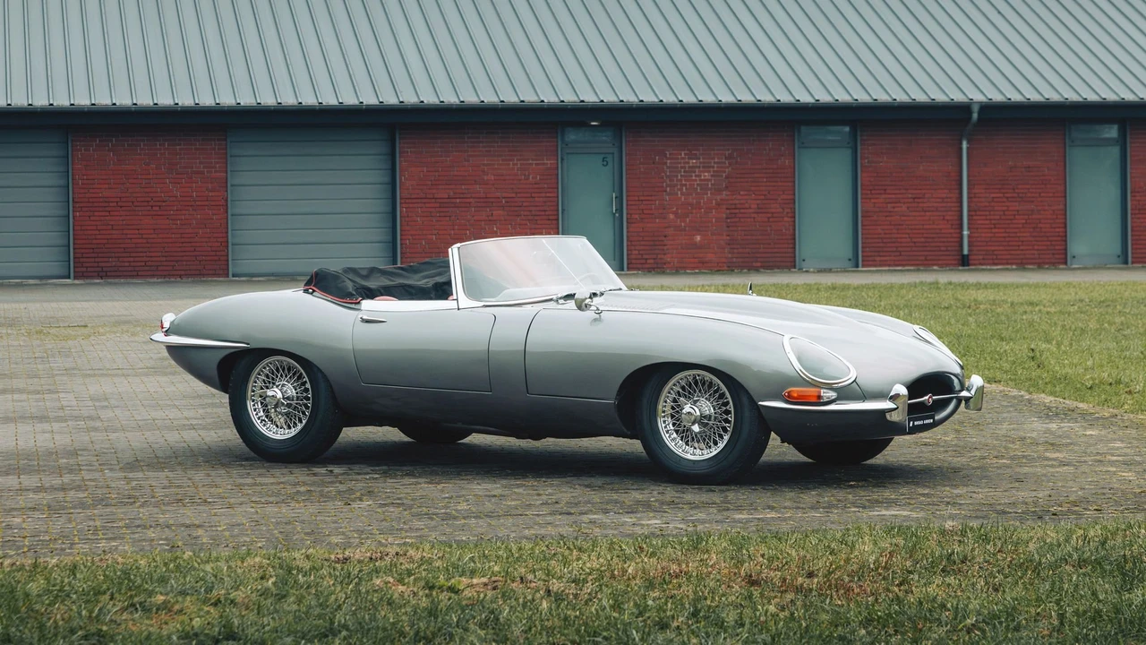 1962 Jaguar E-Type Series 1 - Image 10 of 31