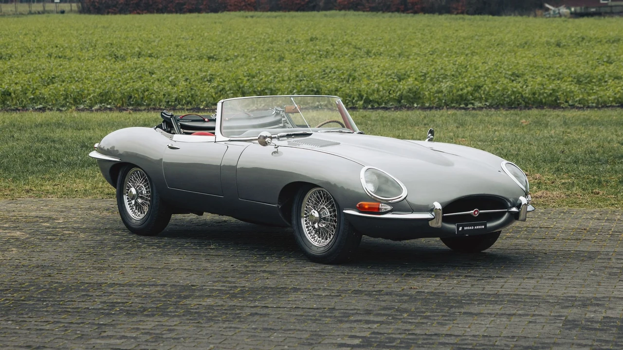 1962 Jaguar E-Type Series 1 - Image 16 of 31