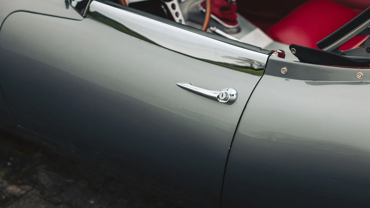 1962 Jaguar E-Type Series 1 - Image 28 of 31