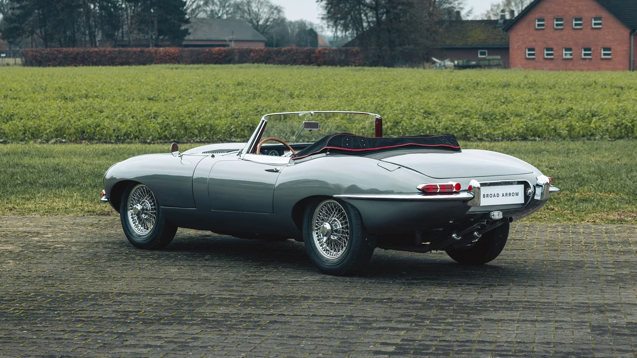 1962 Jaguar E-Type Series 1 - Image 30 of 31