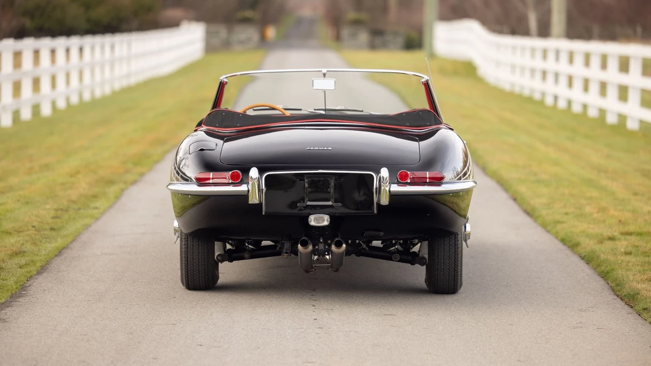 1962 Jaguar E-Type Series 1 - Image 9 of 31