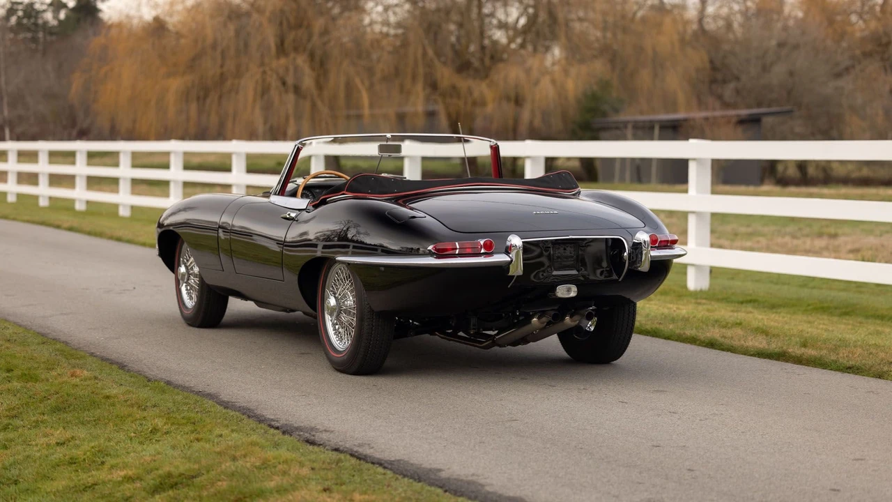 1962 Jaguar E-Type Series 1 - Image 14 of 31