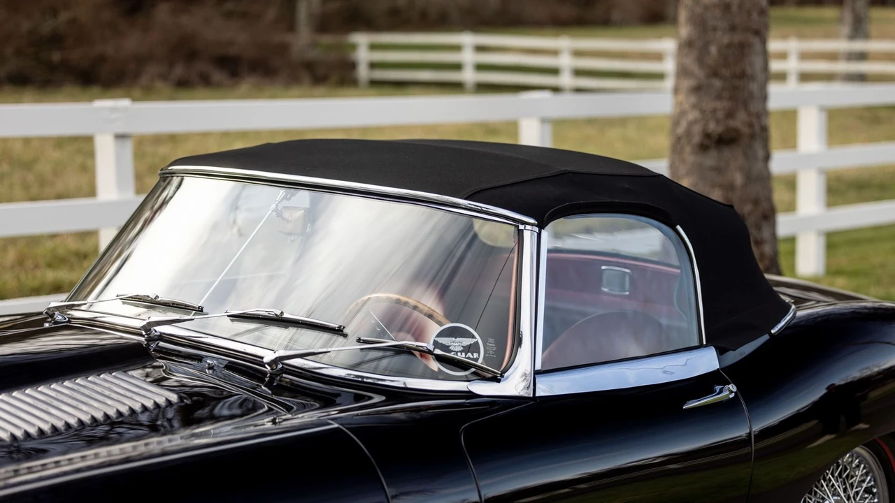 1962 Jaguar E-Type Series 1 - Image 31 of 31