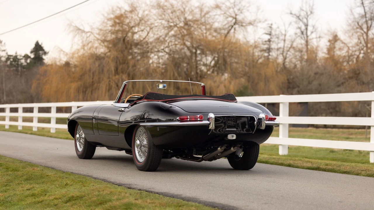 1962 Jaguar E-Type Series 1 - Image 24 of 31