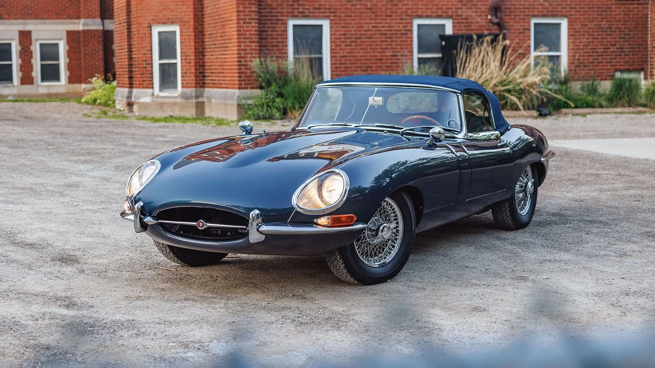 1962 Jaguar E-Type Series 1 - Image 18 of 31