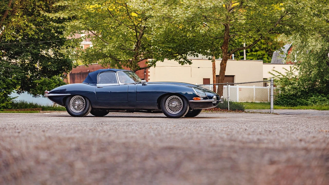 1962 Jaguar E-Type Series 1 - Image 14 of 31