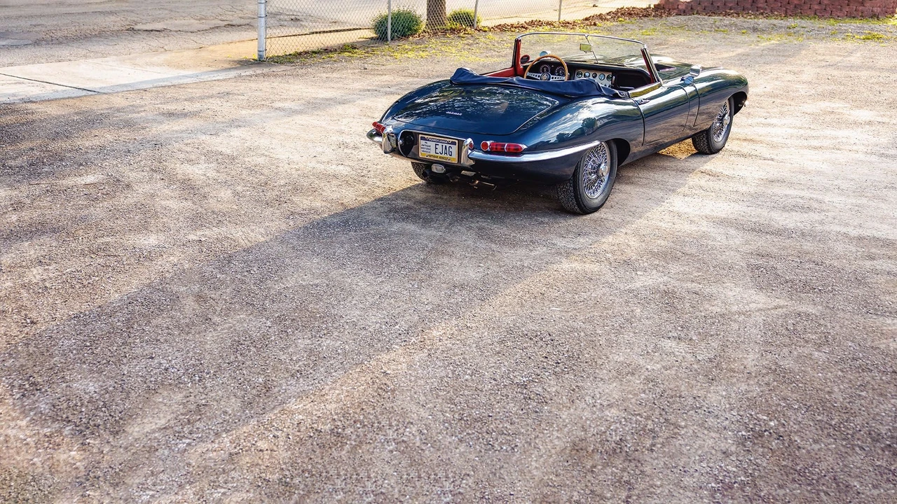 1962 Jaguar E-Type Series 1 - Image 17 of 31