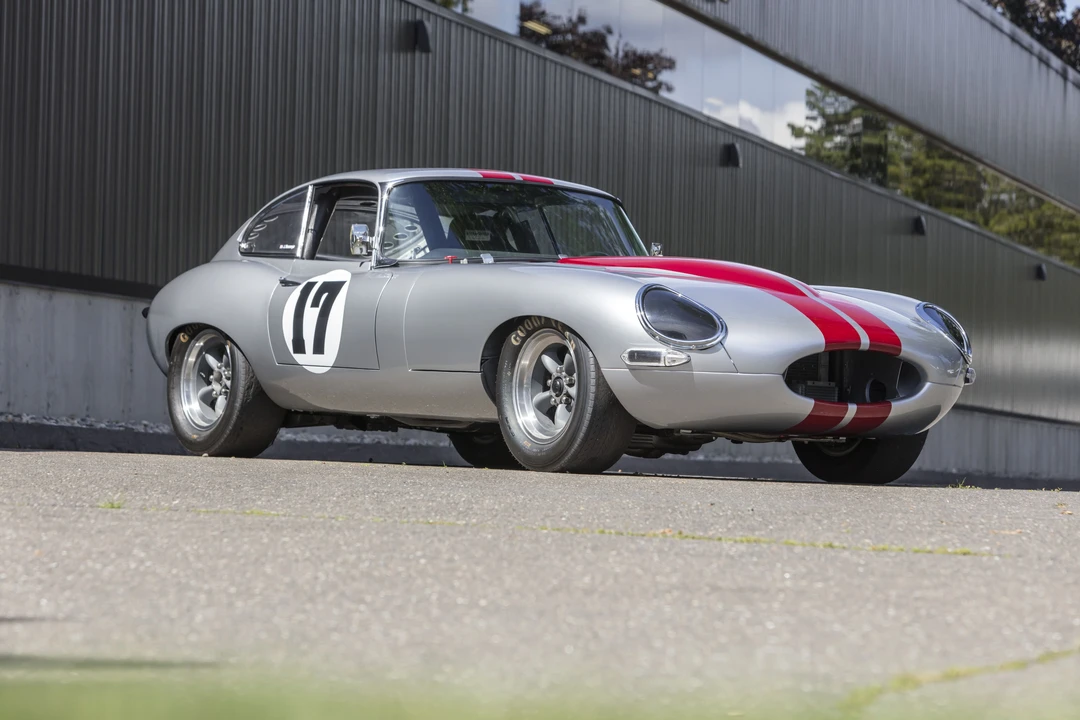 1962 Jaguar E-Type Series 1 - Image 2 of 31