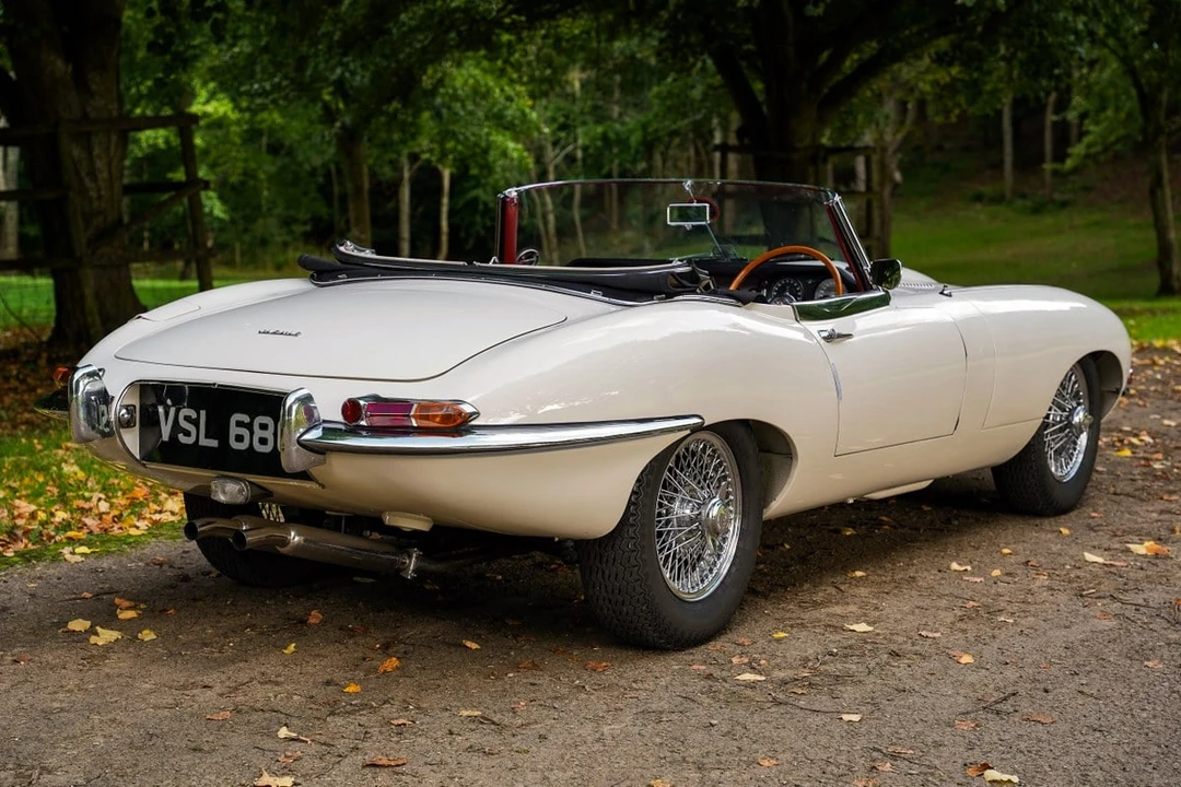 1962 Jaguar E-Type Series 1 - Image 13 of 30