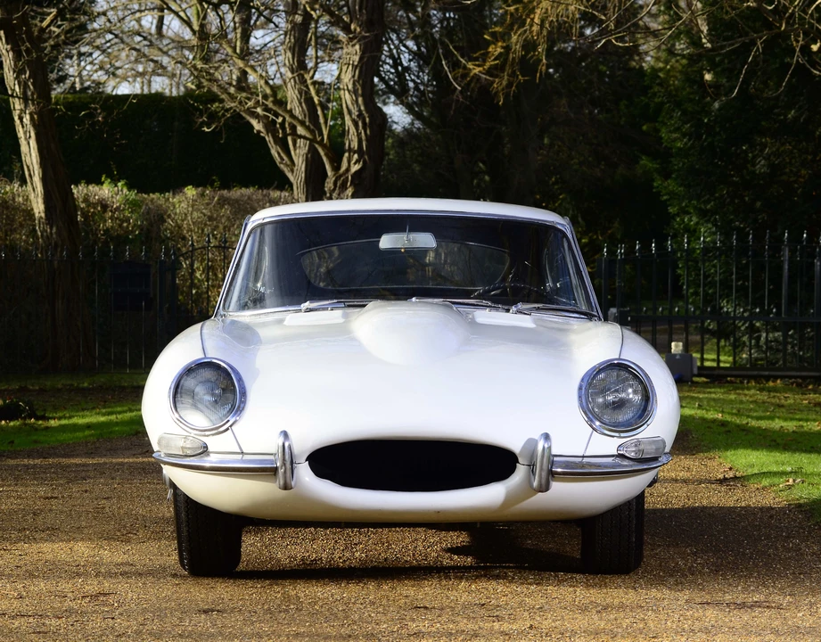 1962 Jaguar E-Type Series 1 - Image 6 of 8