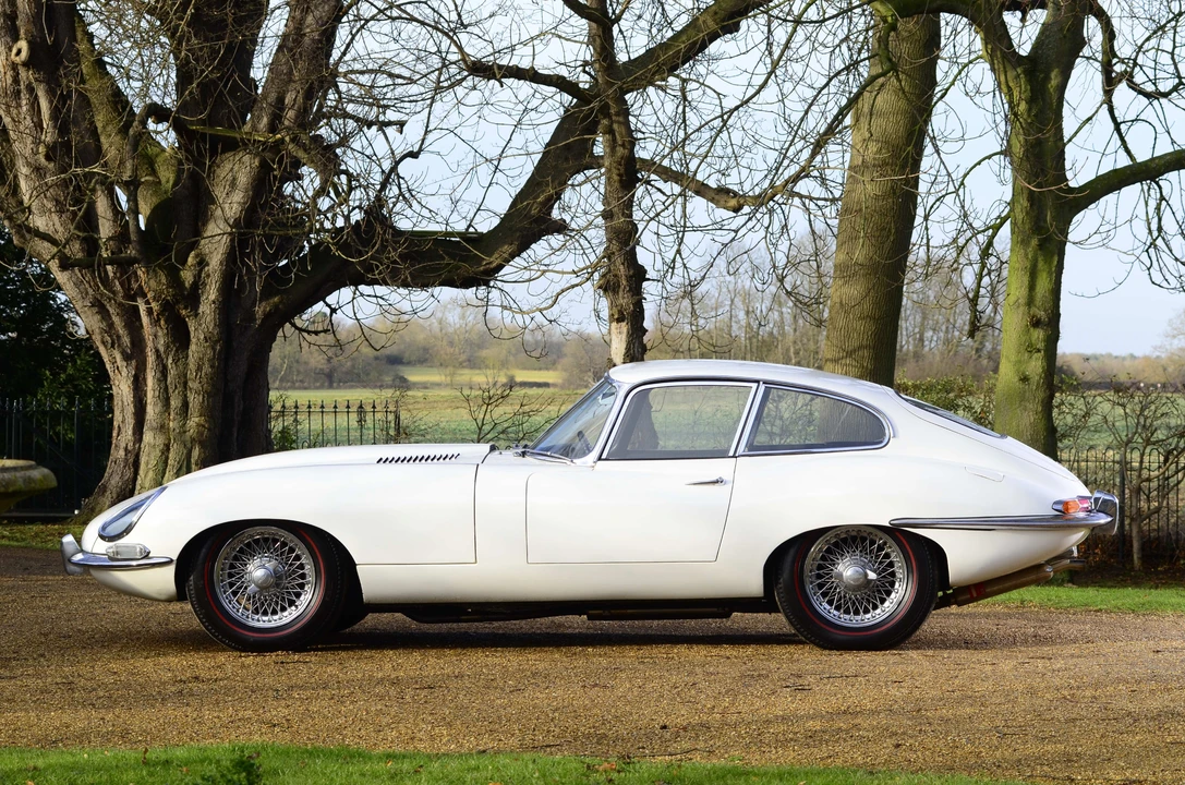 1962 Jaguar E-Type Series 1 - Image 7 of 8
