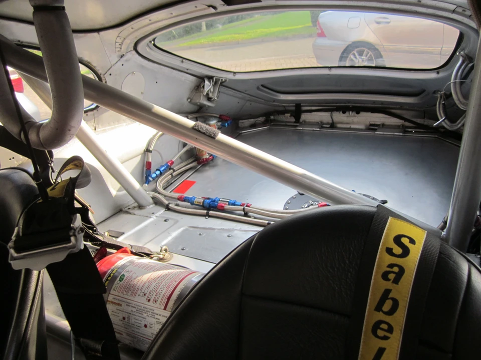 1962 Jaguar E-Type Series 1 - Image 9 of 12