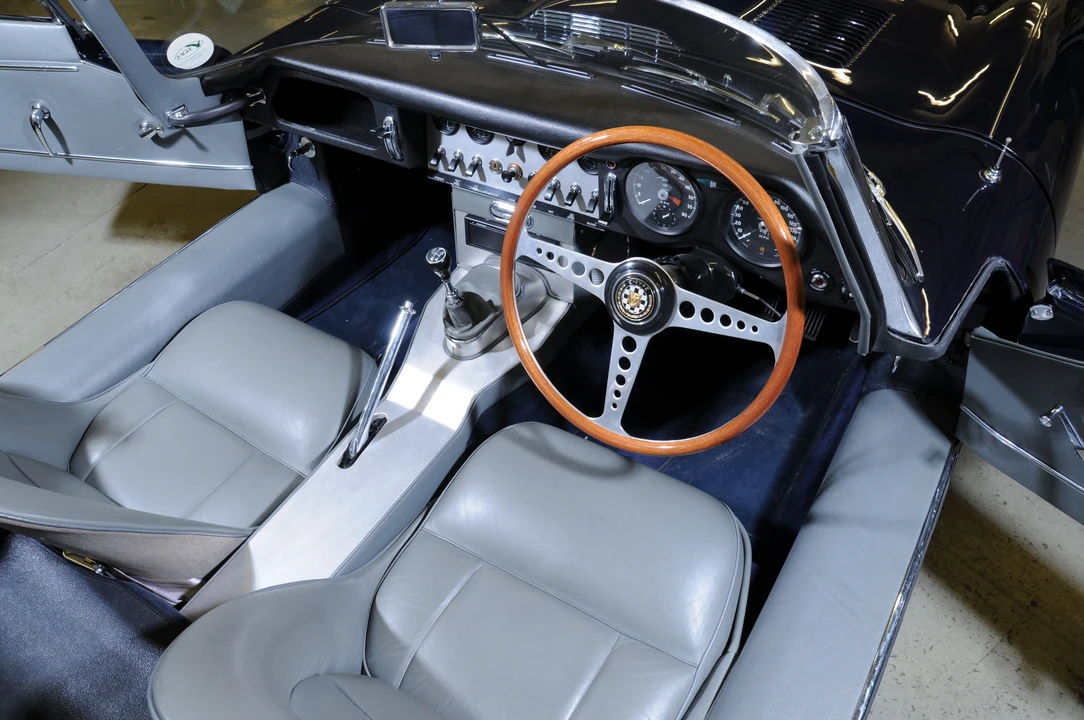 1962 Jaguar E-Type Series 1 - Image 3 of 6