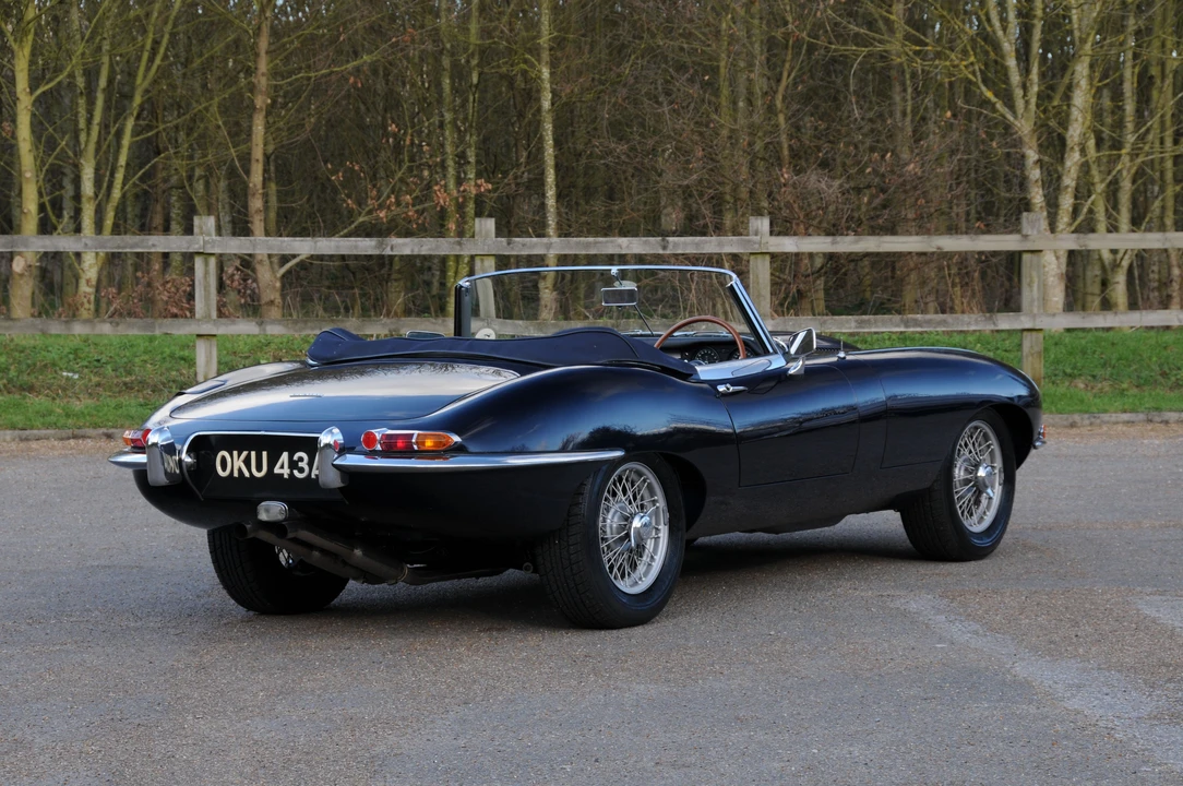 1962 Jaguar E-Type Series 1 - Image 5 of 7