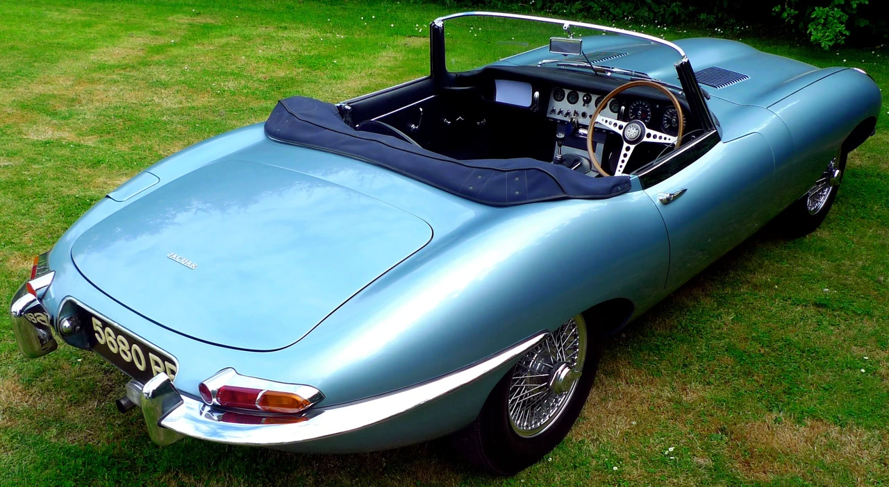 1962 Jaguar E-Type Series 1 - Image 7 of 11