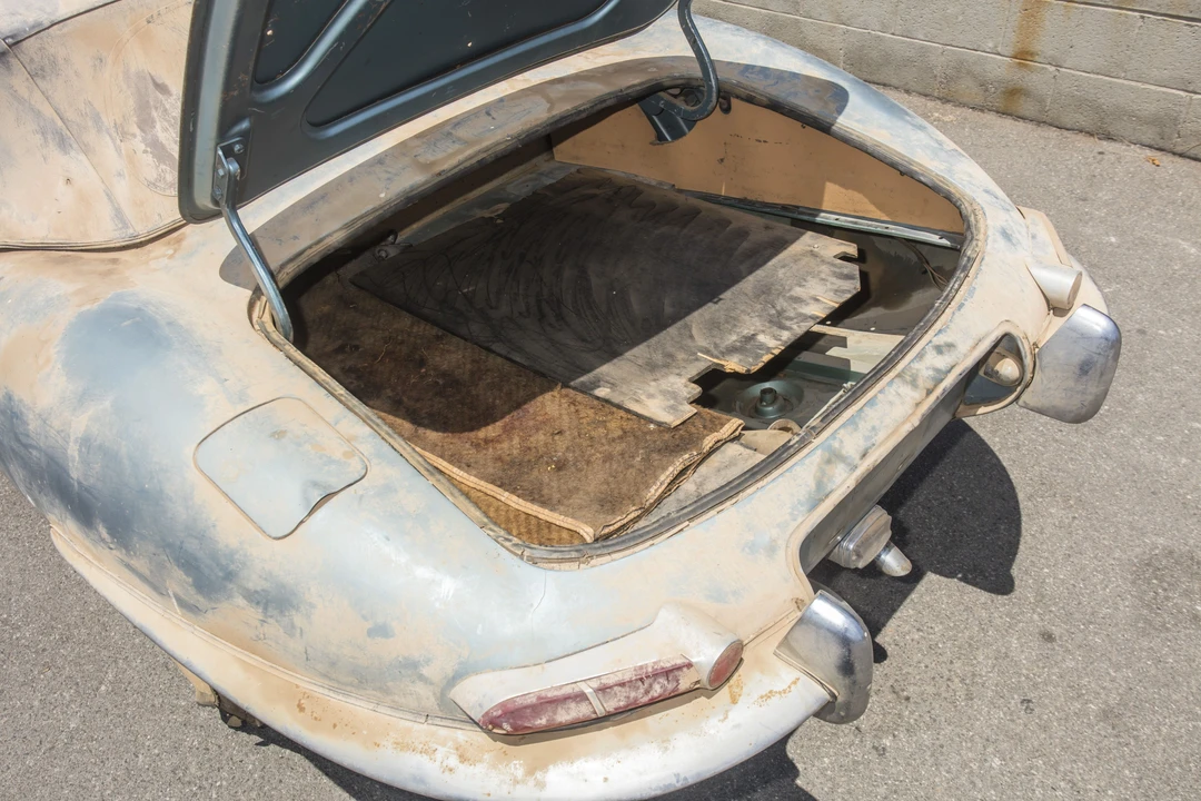 1962 Jaguar E-Type Series 1 - Image 10 of 31