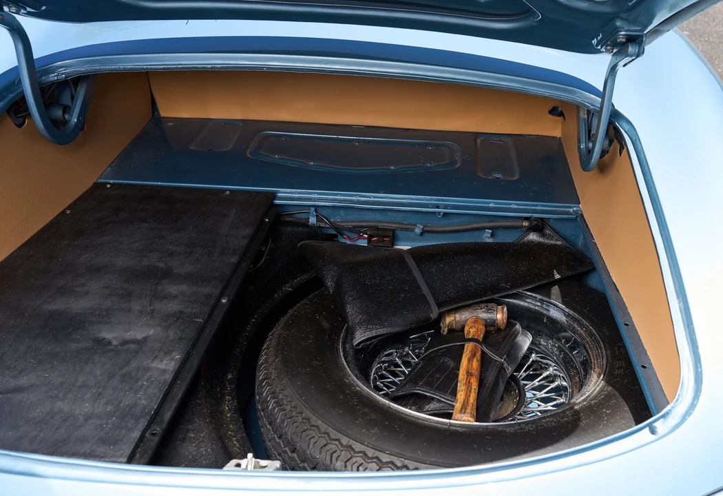 1962 Jaguar E-Type Series 1 - Image 28 of 31