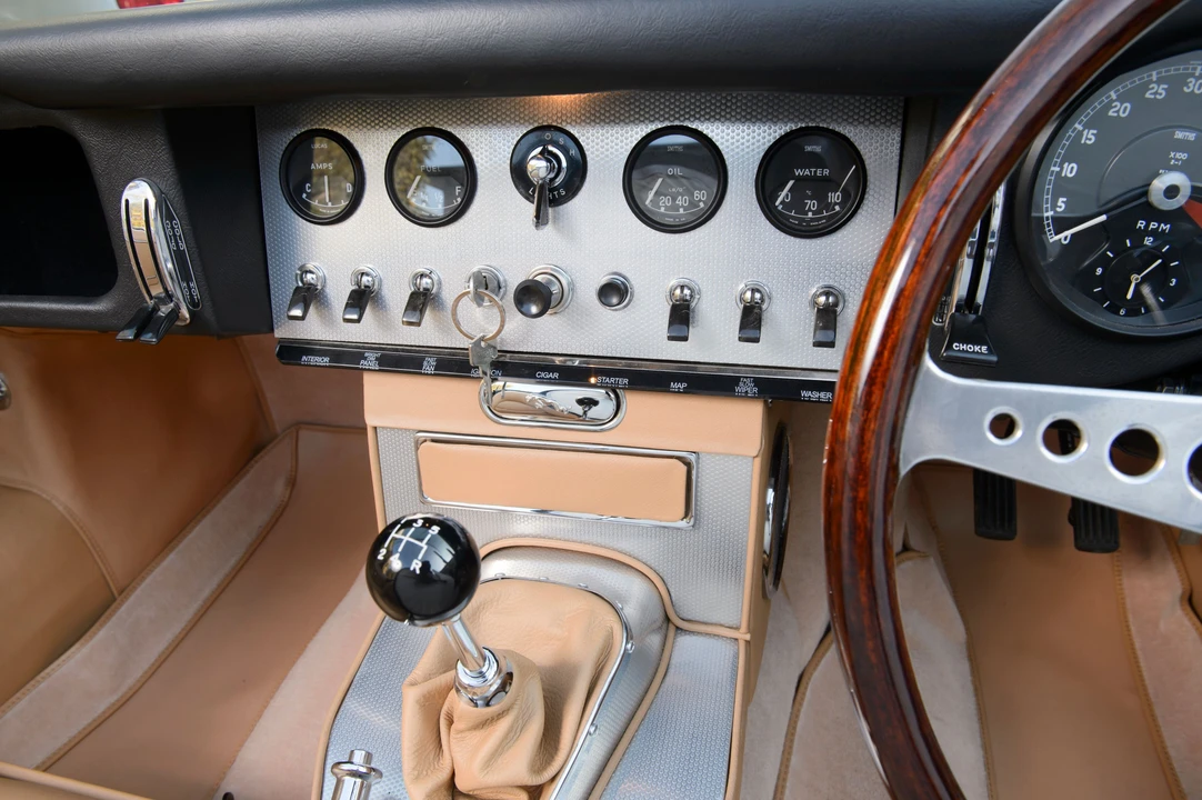 1962 Jaguar E-Type Series 1 - Image 5 of 16