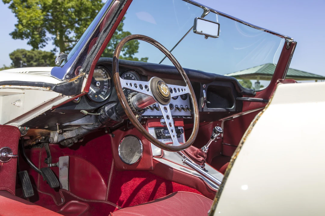 1962 Jaguar E-Type Series 1 - Image 27 of 31