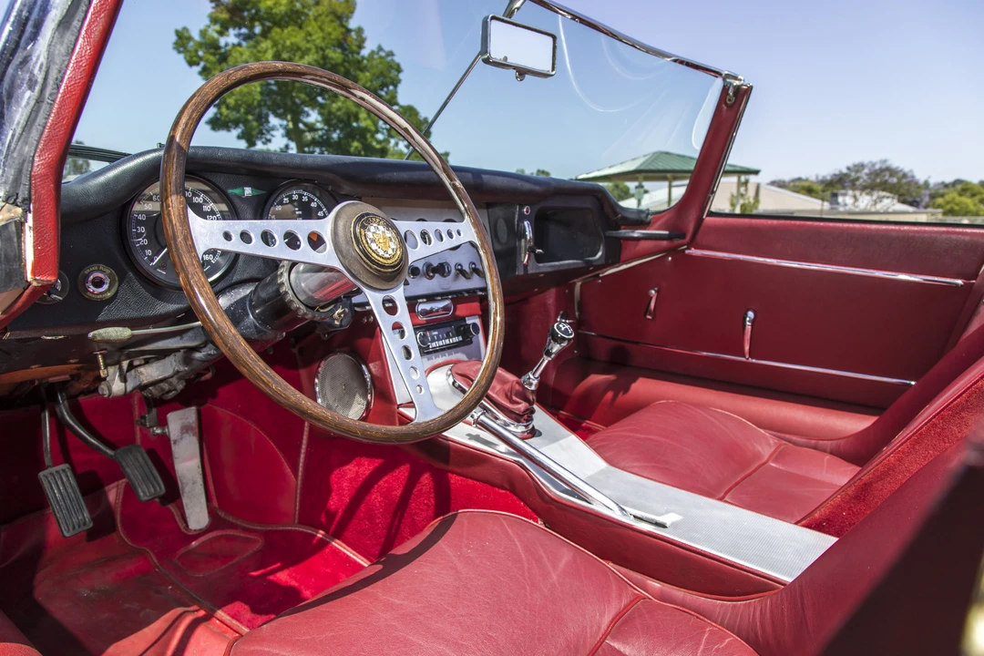 1962 Jaguar E-Type Series 1 - Image 25 of 31