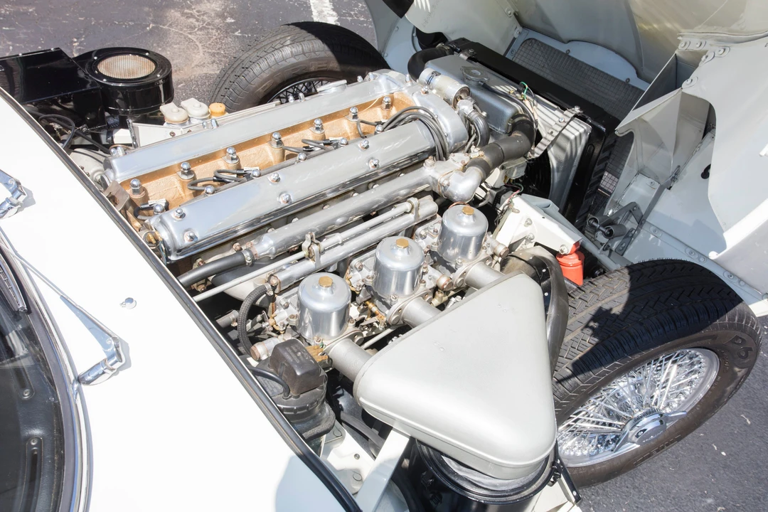 1962 Jaguar E-Type Series 1 - Image 19 of 31