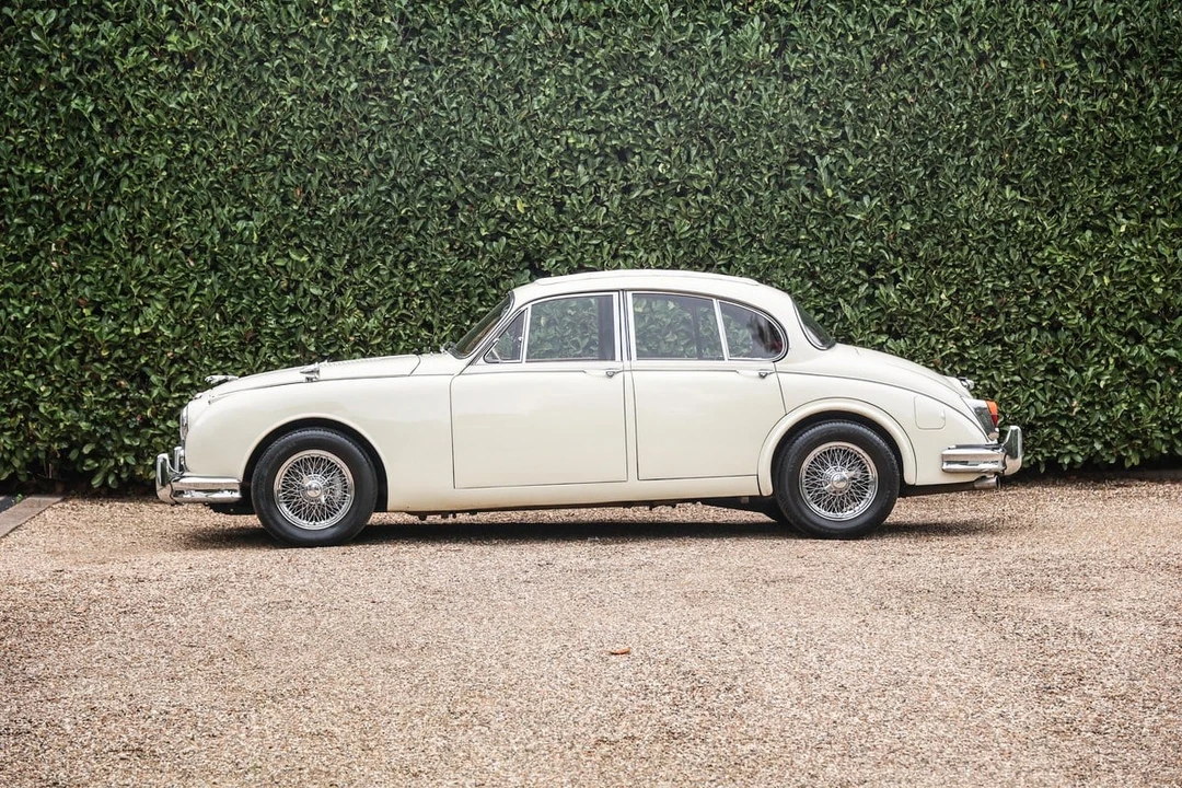 1962 Jaguar Mark II - Image 3 of 30