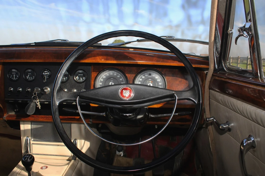 1962 Jaguar Mark II - Image 20 of 30
