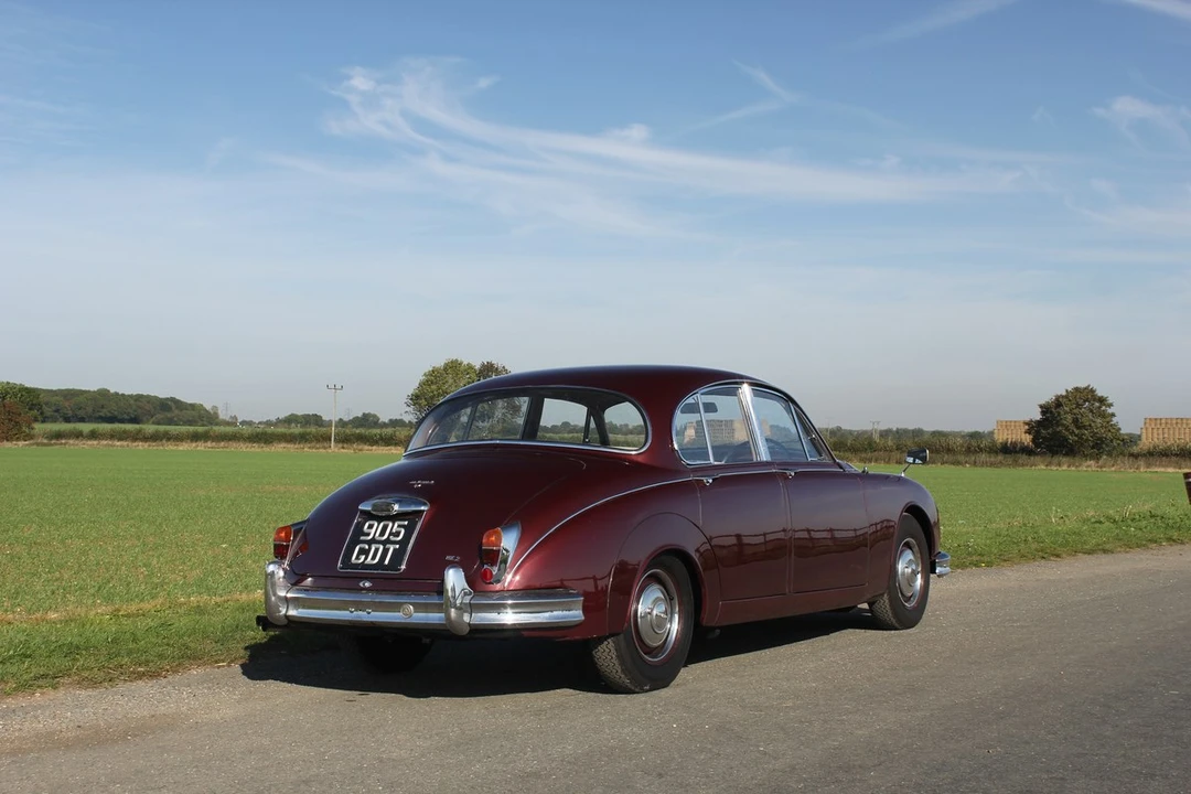 1962 Jaguar Mark II - Image 9 of 30