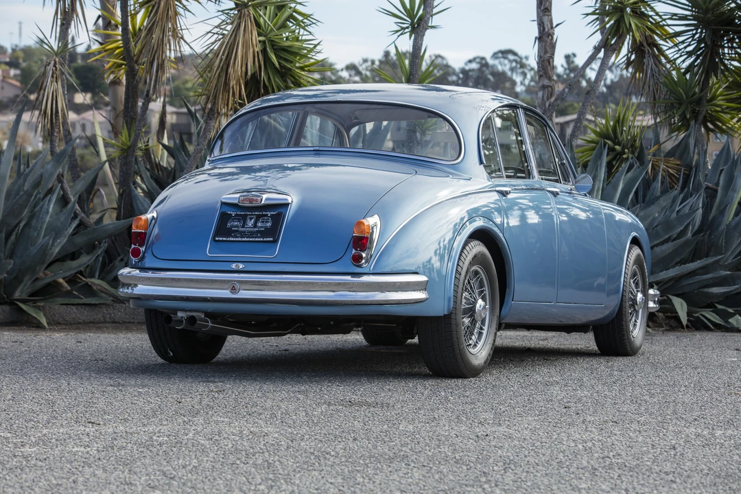 1962 Jaguar Mark II - Image 7 of 31