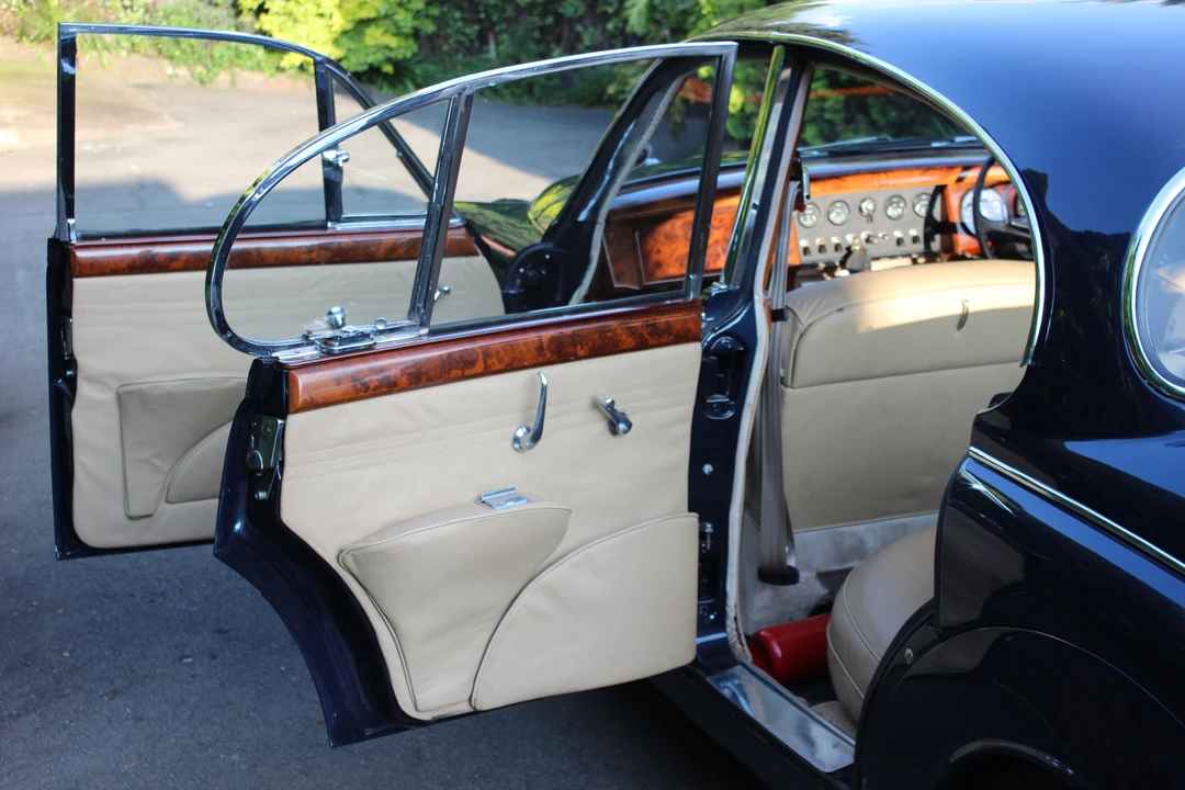 1962 Jaguar Mark II - Image 4 of 12