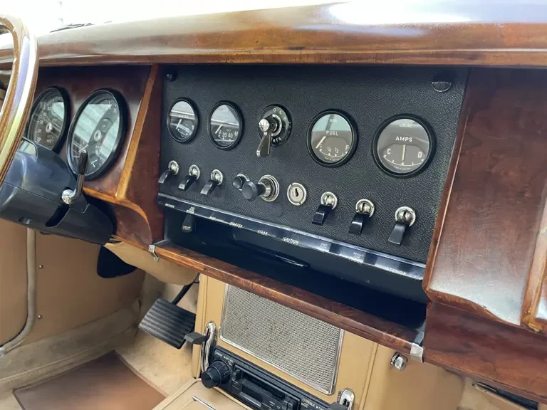 1962 Jaguar Mark II - Image 17 of 31